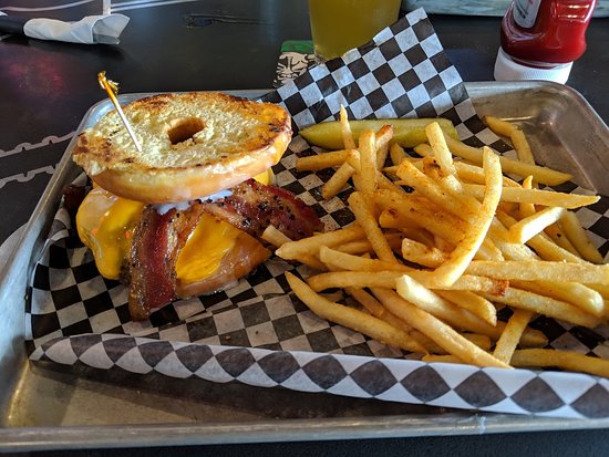 Sickies Garage Burgers & Brews signature dishes Glazed Doughnut BurgerTater Tot Hot Dish BurgerTwin Cam (two patty burger)Garage Mac & Cheese